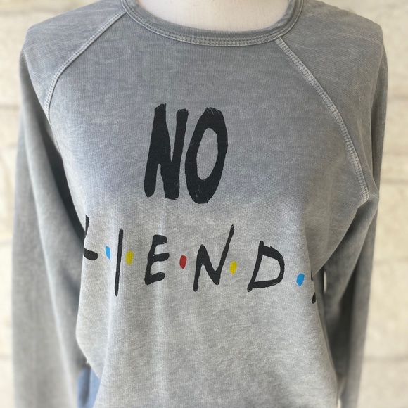 Hips AND Hair NO F.R.I.E.N.D.S. sweatshirt Size XS - Picture 2 of 10